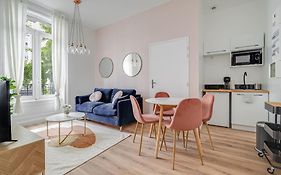 Magnifique Appartement Blush Refait A Neuf